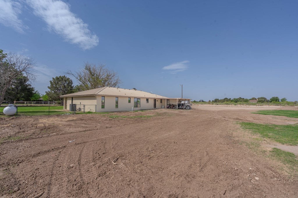 11800 W County Rd 52, Midland, Texas image 41