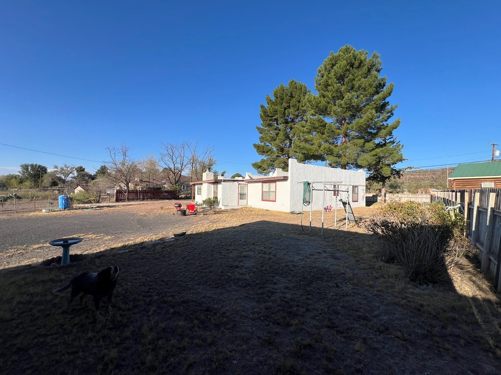 300 N State St, Fort Davis, Texas image 11