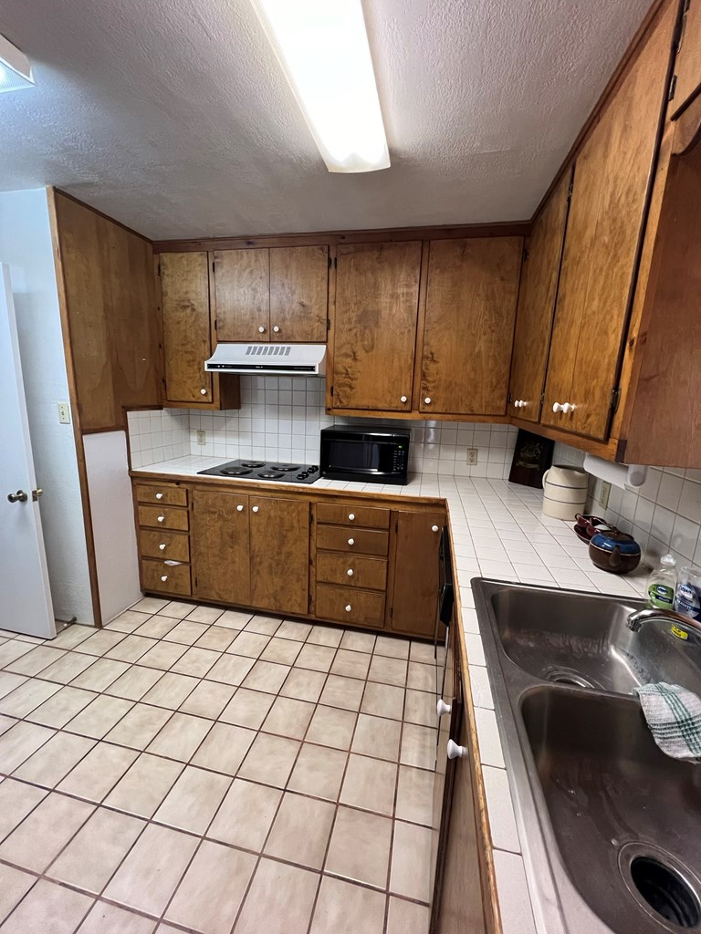 300 N State St, Fort Davis, Texas image 22
