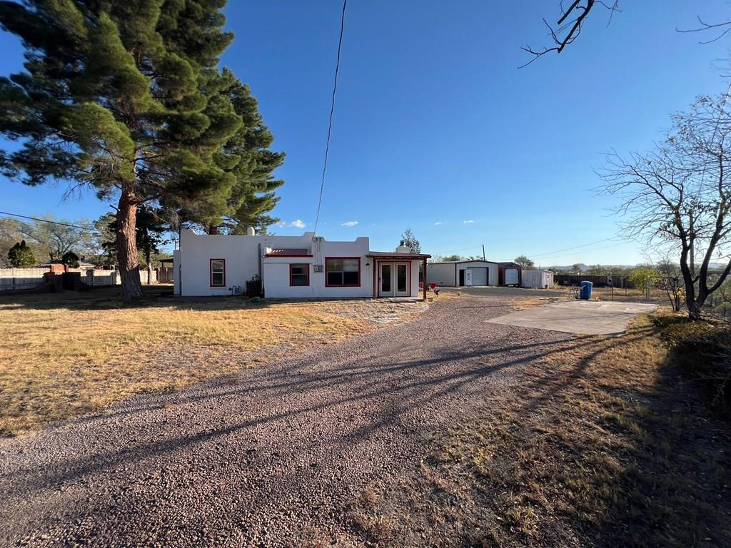 300 N State St, Fort Davis, Texas image 1