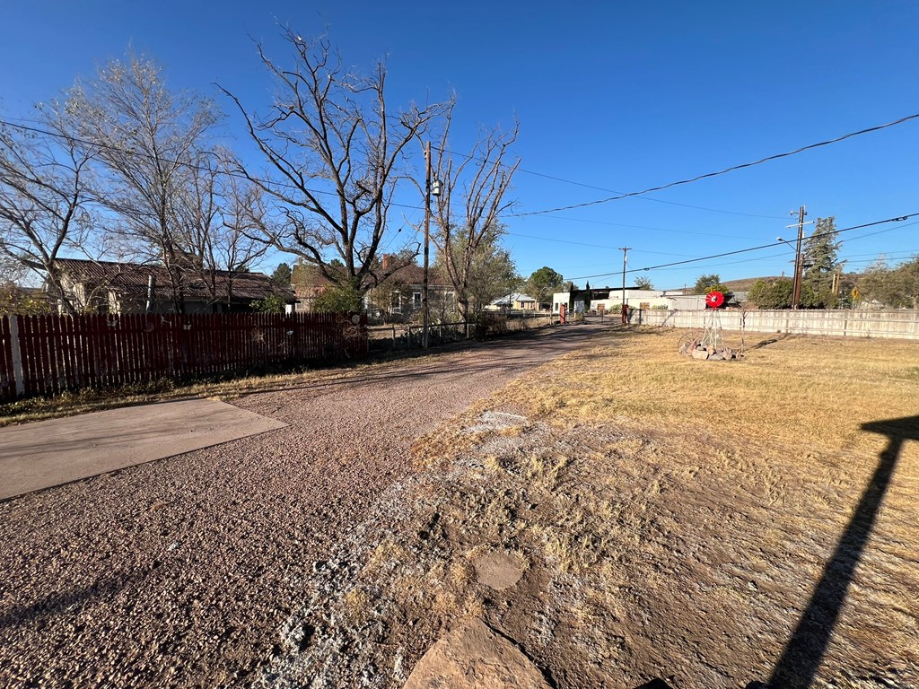 300 N State St, Fort Davis, Texas image 8