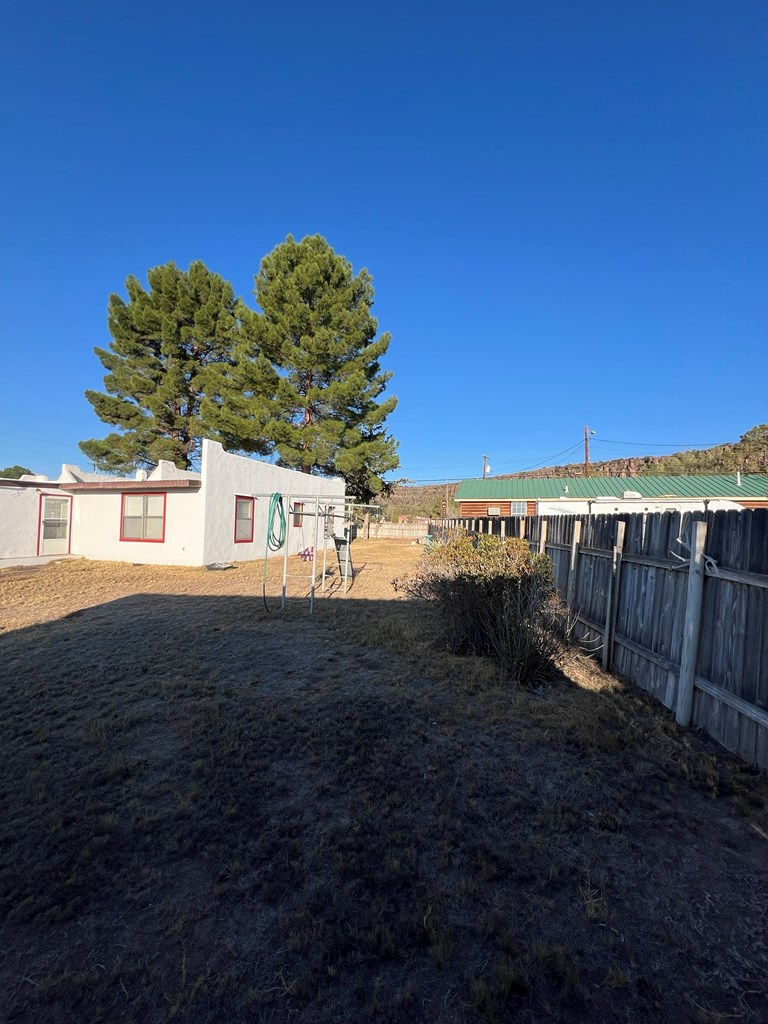 300 N State St, Fort Davis, Texas image 28
