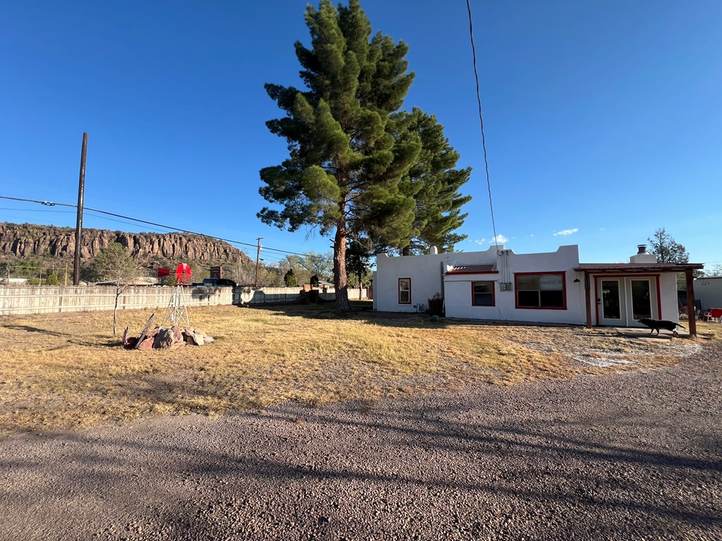 300 N State St, Fort Davis, Texas image 3