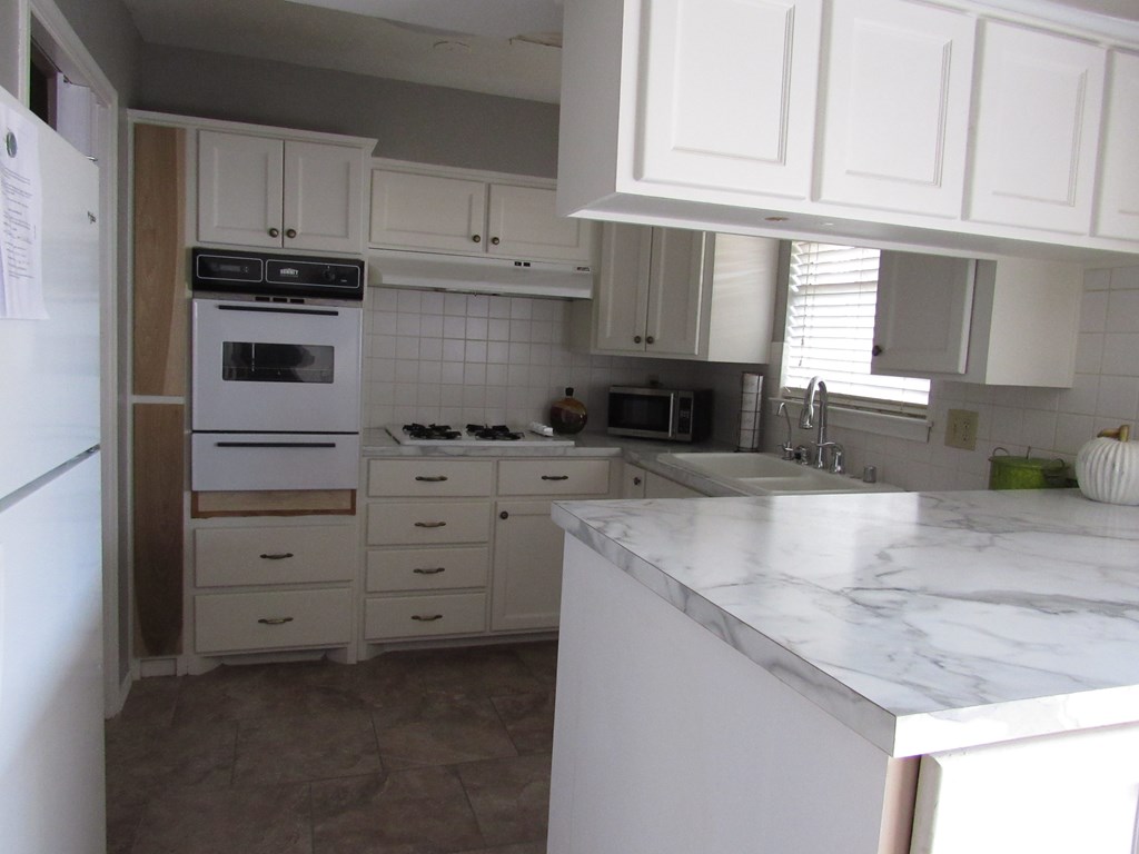 501 W Scharbauer Dr #11, Midland, Texas image 5