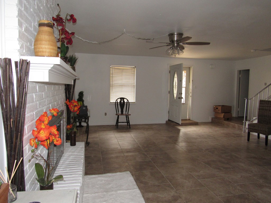 501 W Scharbauer Dr #11, Midland, Texas image 7