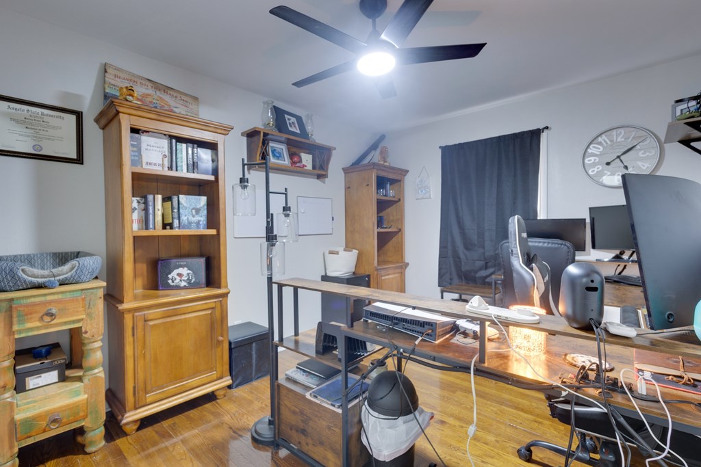 608 Holbert St, Big Spring, Texas image 16