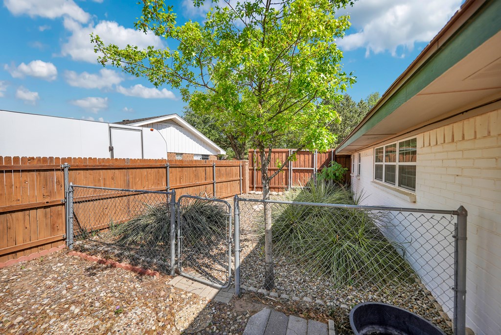 603 Viva Max Dr, Midland, Texas image 34