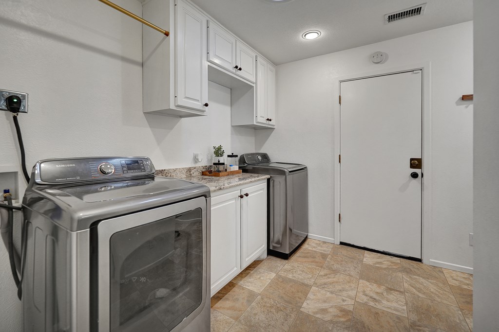 603 Viva Max Dr, Midland, Texas image 28