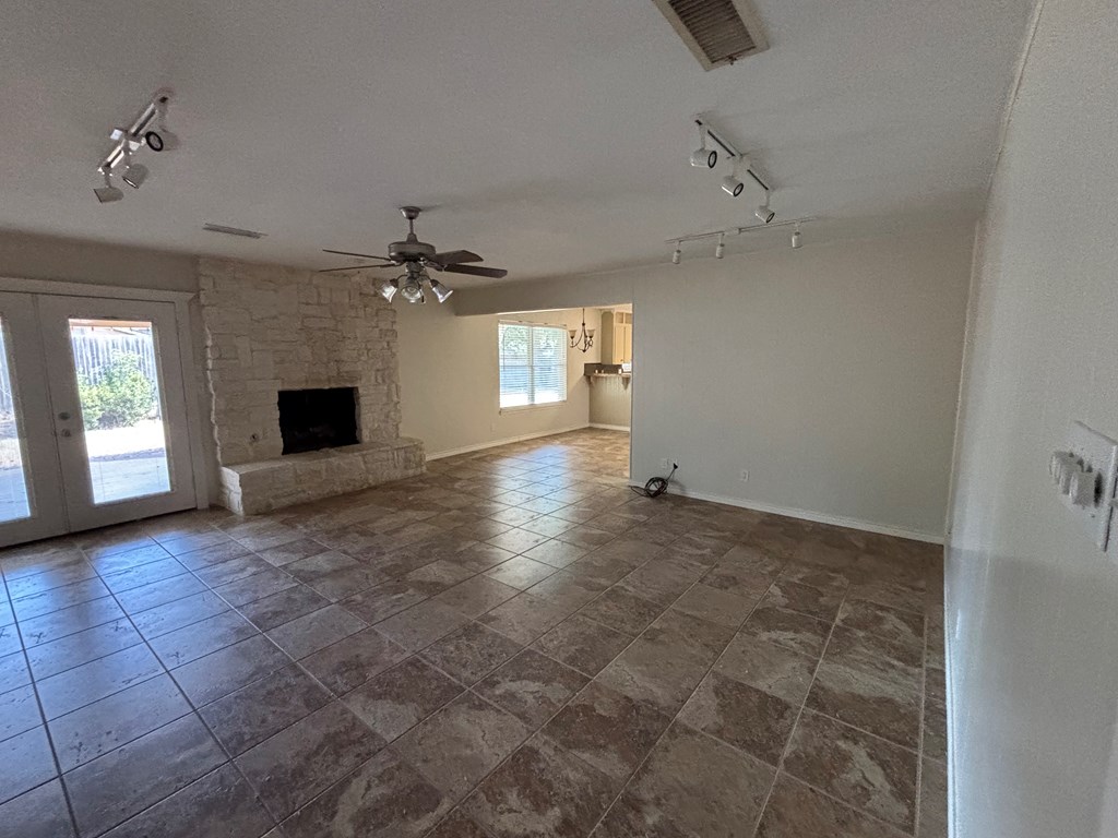 2500 Shell Ave, Midland, Texas image 6