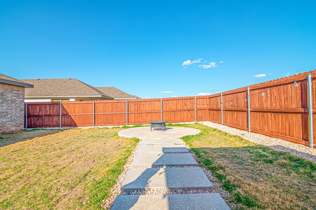 2016 Swenson St, Midland, Texas image 20