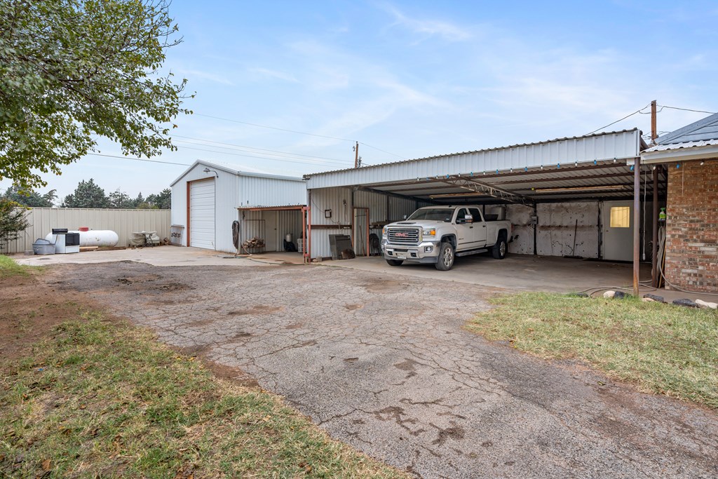 2507 Neill Rd, Big Spring, Texas image 7
