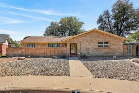 Homes For Sale - 9 Marchelle Court<br/> Midland County, Midland, TX 79705