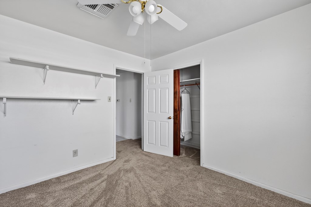 4709 Shadylane Dr, Midland, Texas image 13