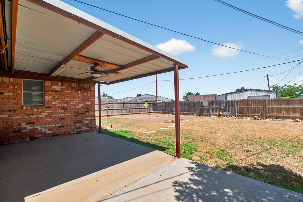 4709 Shadylane Dr, Midland, Texas image 37