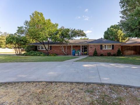 Homes For Sale - 2512 Terrace Dr<br/> Midland, TX 79705