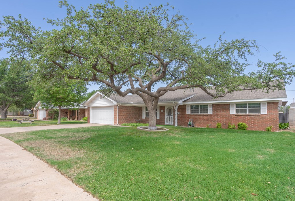 3808 Cimmaron Ave, Midland, Texas image 2