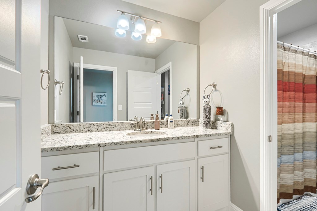 1706 Overshine Lane, Midland, Texas image 42