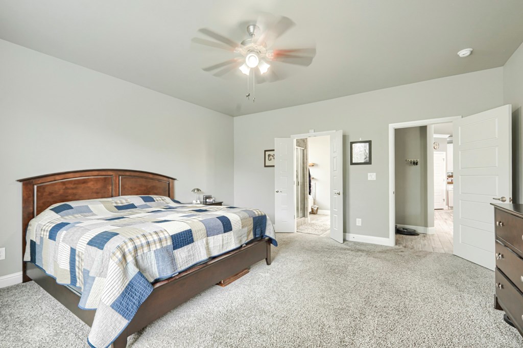 1706 Overshine Lane, Midland, Texas image 24