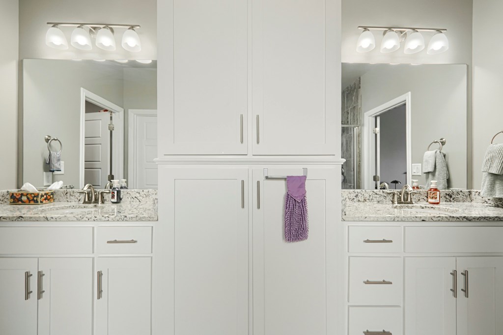 1706 Overshine Lane, Midland, Texas image 31