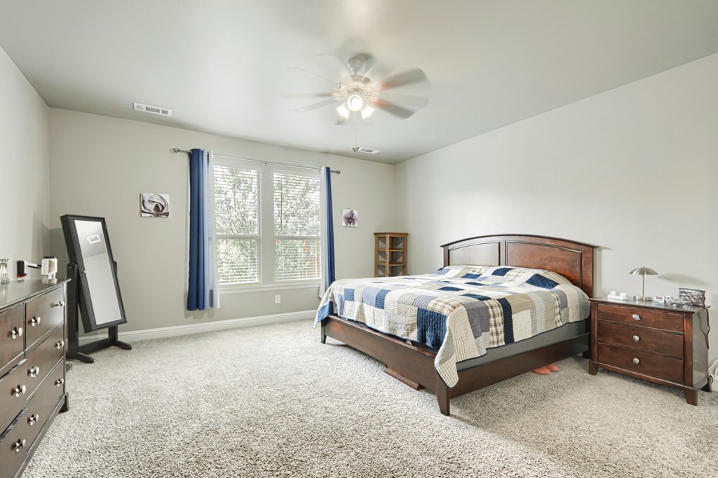 1706 Overshine Lane, Midland, Texas image 23