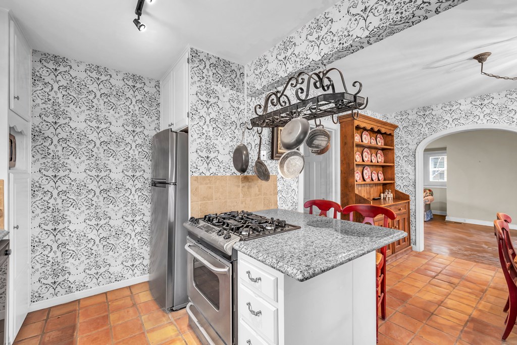 1005 W Tennessee Ave, Midland, Texas image 13