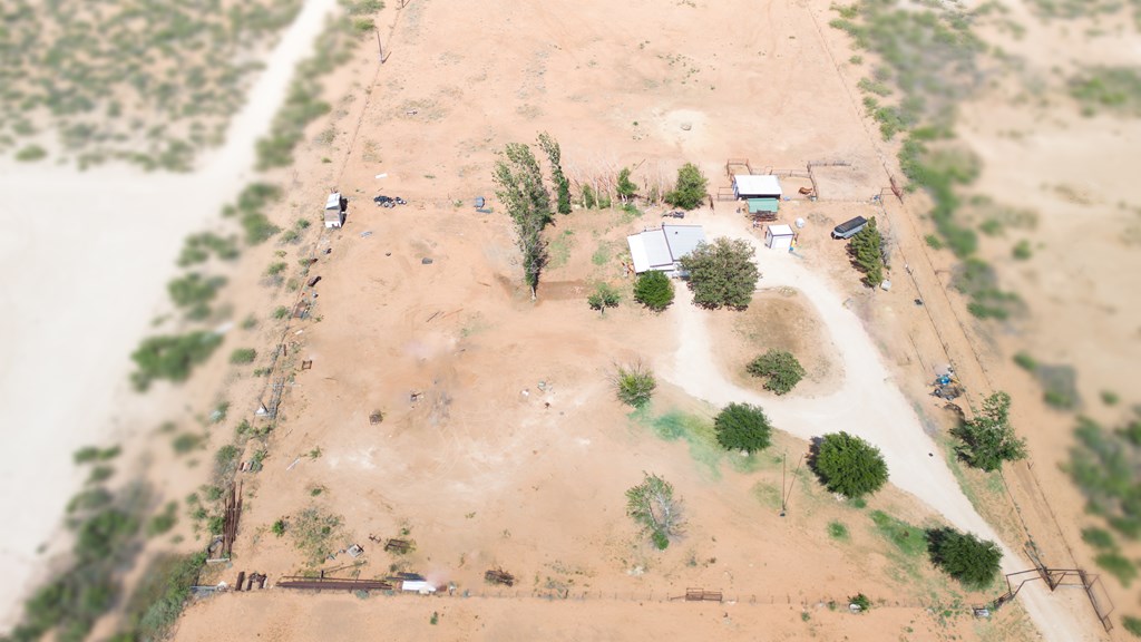 9811 S County Rd 1218, Midland, Texas image 2