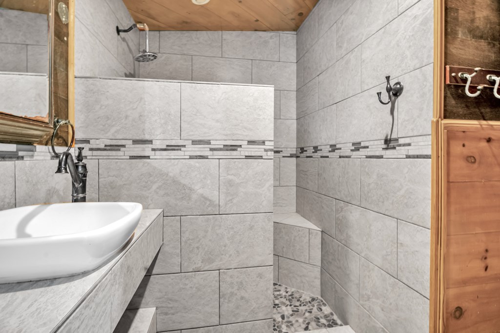 9811 S County Rd 1218, Midland, Texas image 12