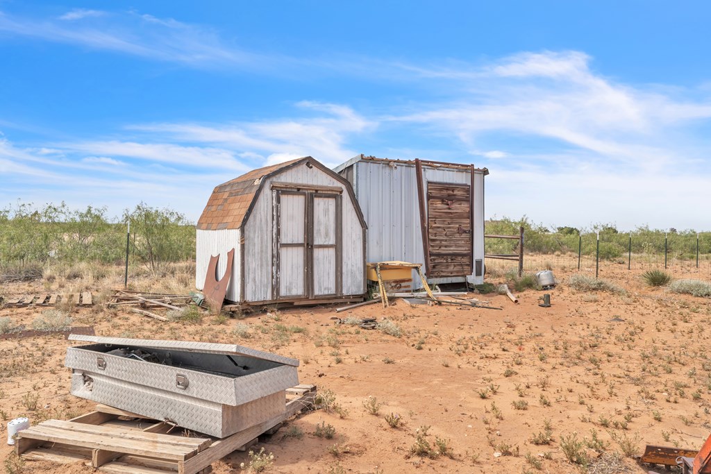 9811 S County Rd 1218, Midland, Texas image 26