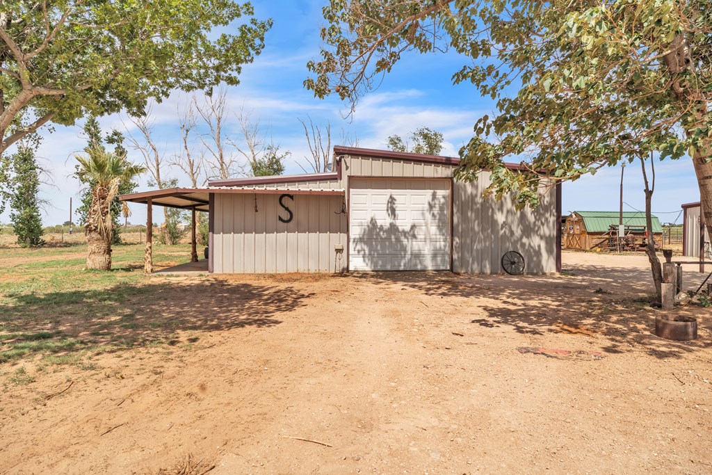 9811 S County Rd 1218, Midland, Texas image 17