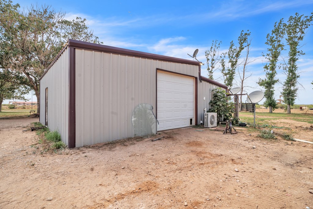 9811 S County Rd 1218, Midland, Texas image 21