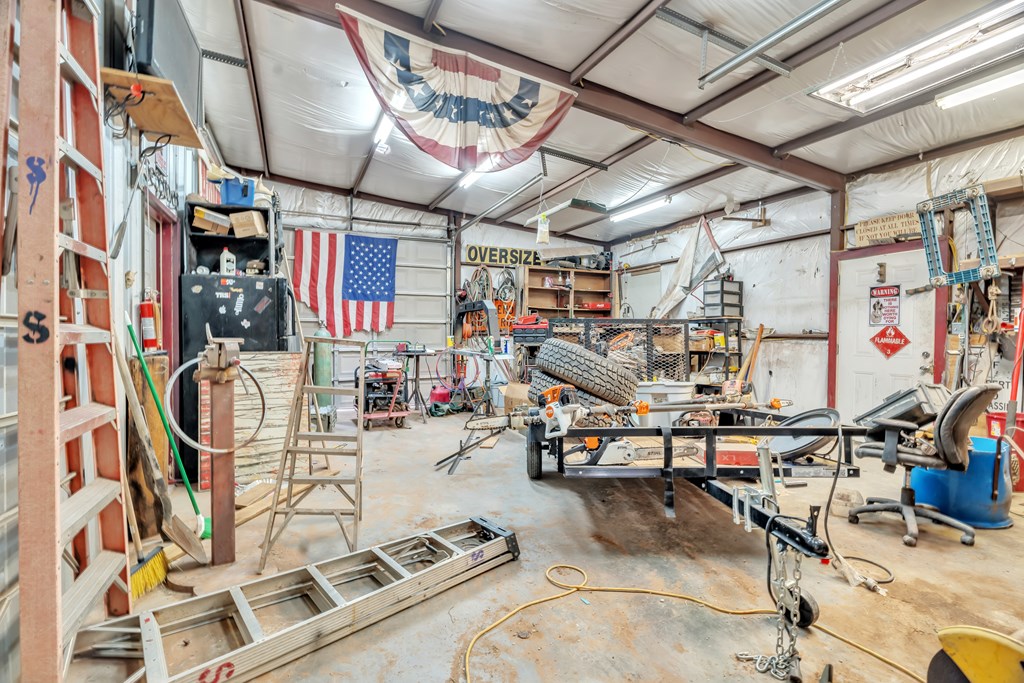 9811 S County Rd 1218, Midland, Texas image 19