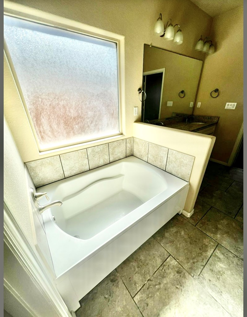 6609 Colony Rd, Midland, Texas image 27