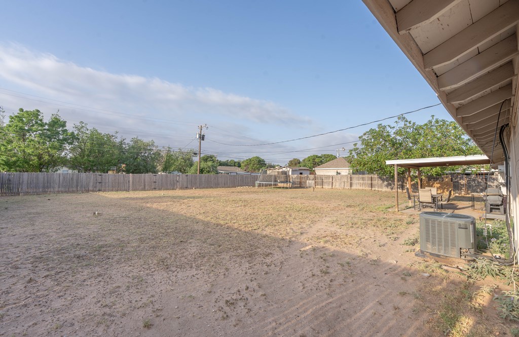 807 Boyd Ave, Midland, Texas image 23