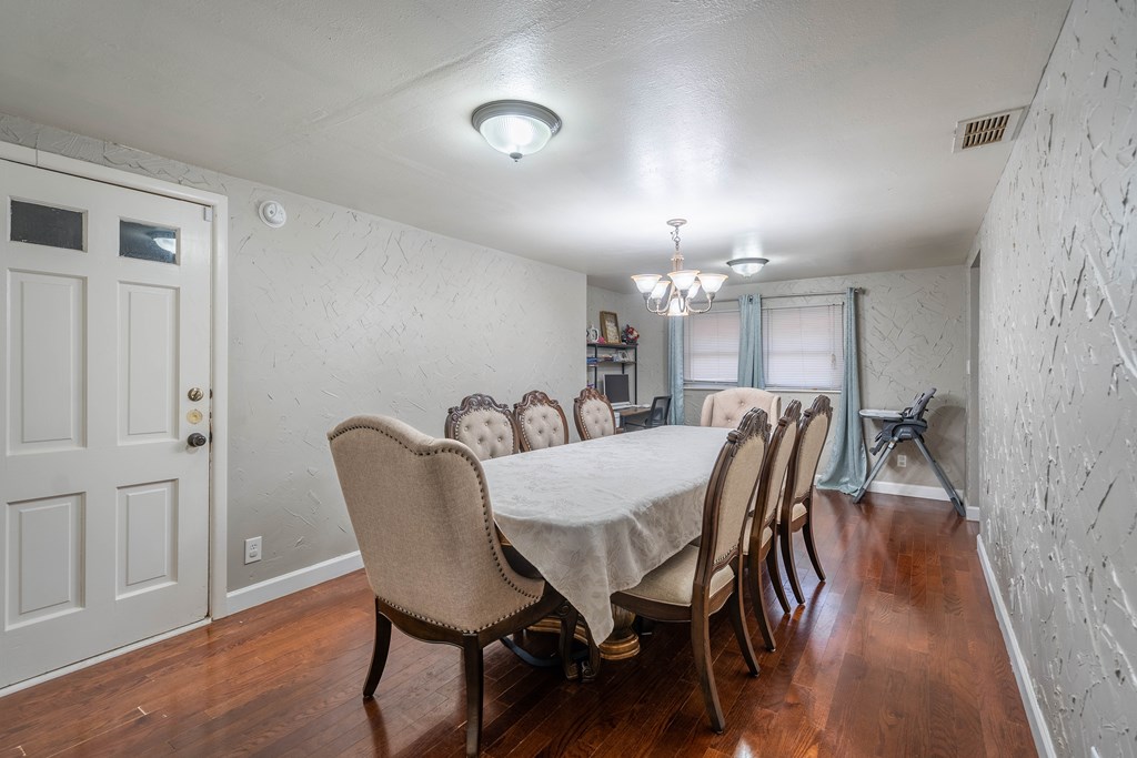 807 Boyd Ave, Midland, Texas image 7