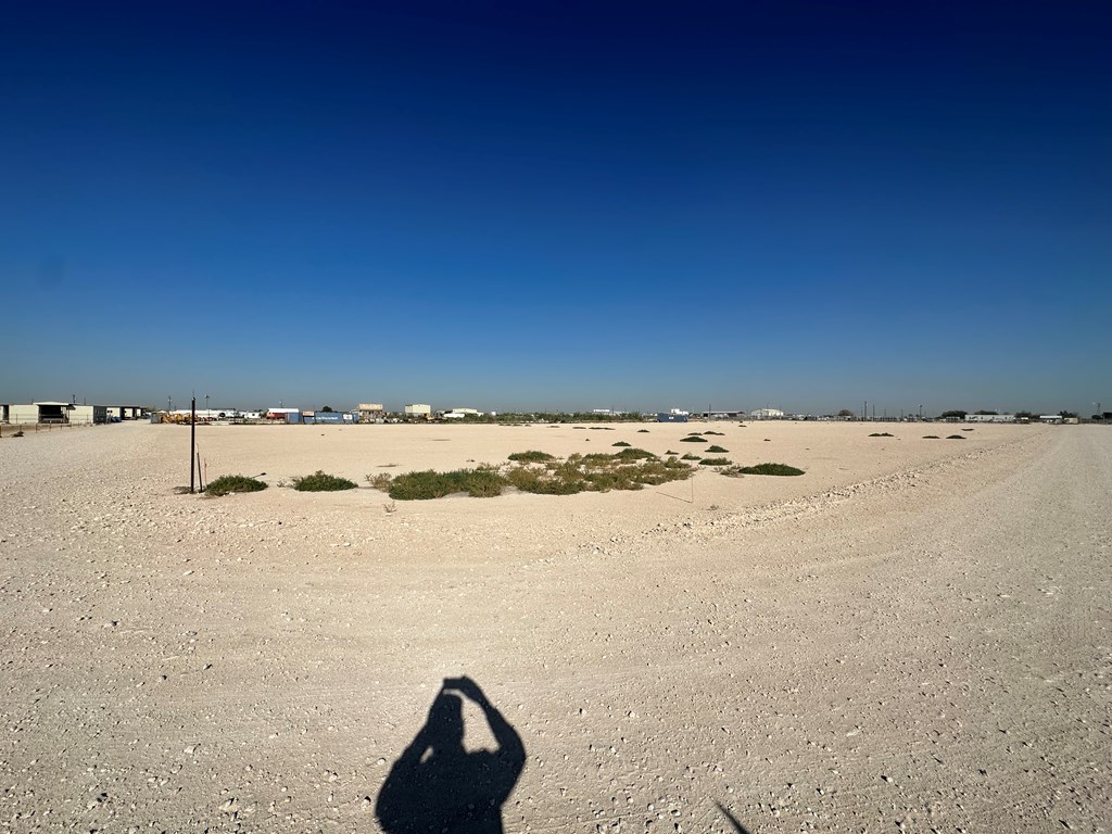 2790 S Wilma St, Monahans, Texas image 6