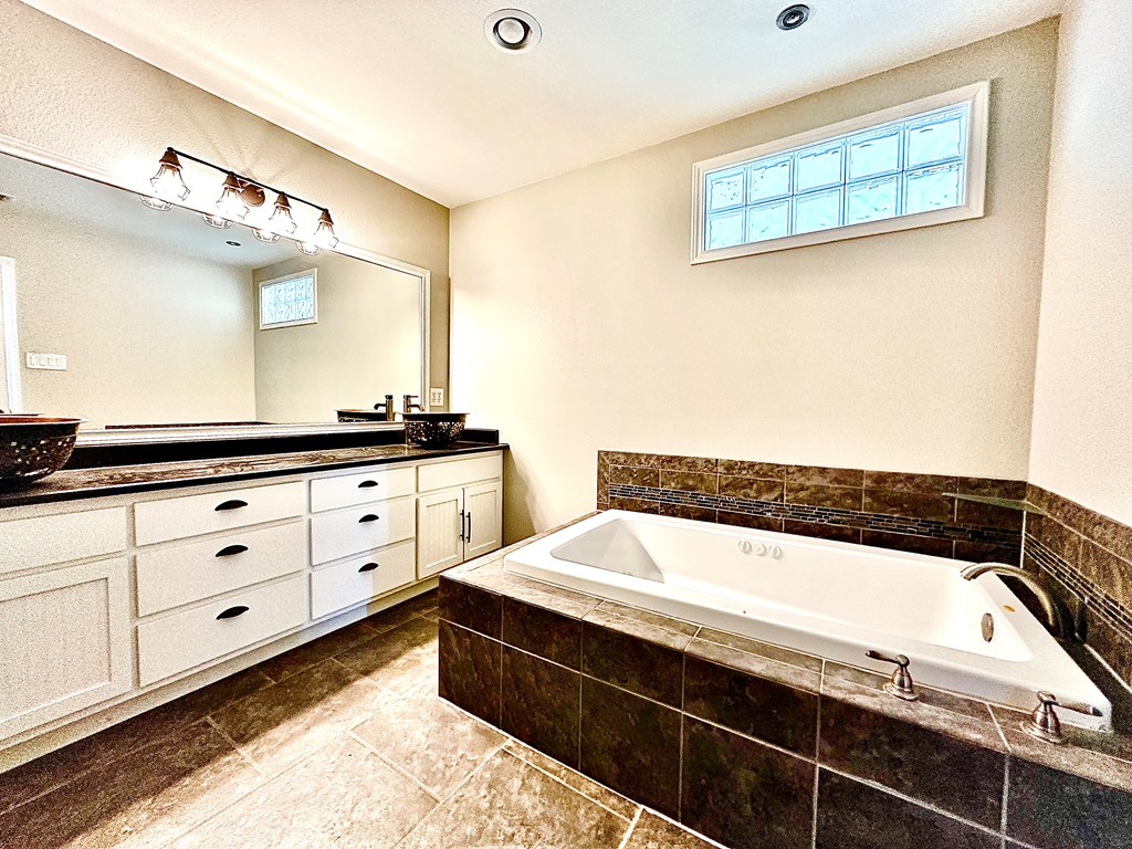 2407 N Anderson Rd, Big Spring, Texas image 10