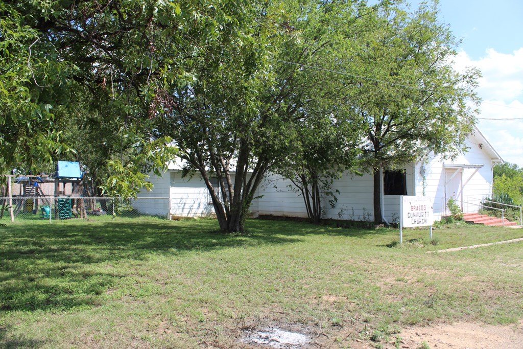 807 Brazos St, Coleman, Texas image 4