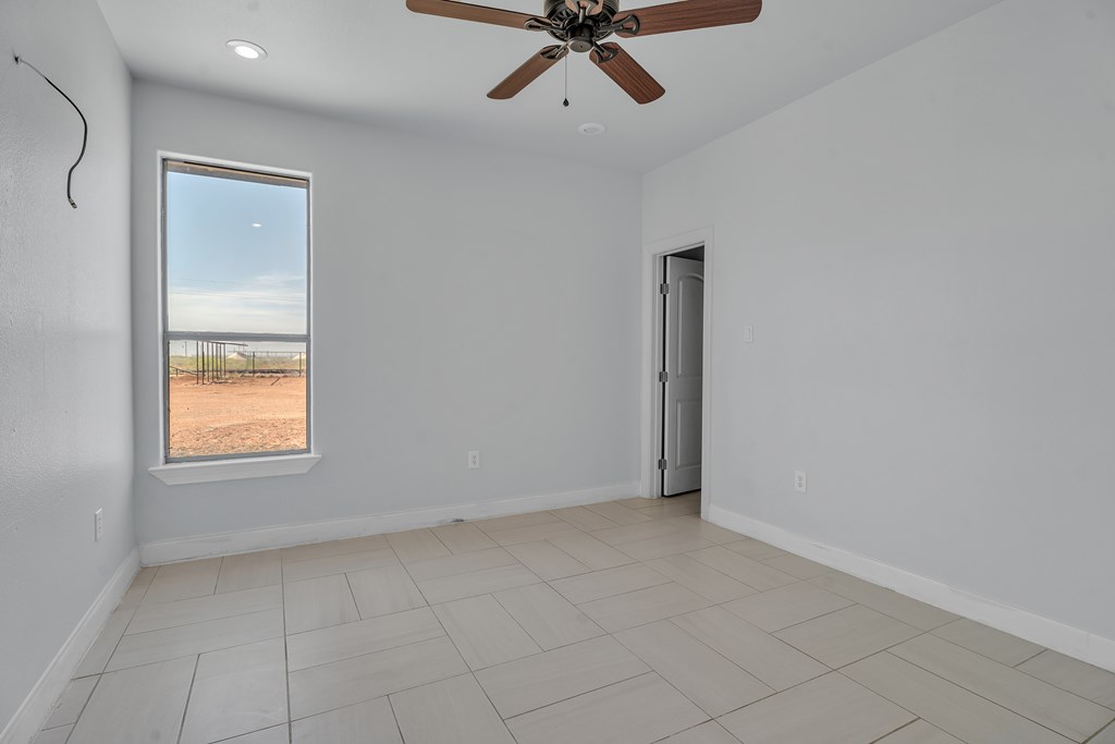 5600 N County Road 1125, Midland, Texas image 14