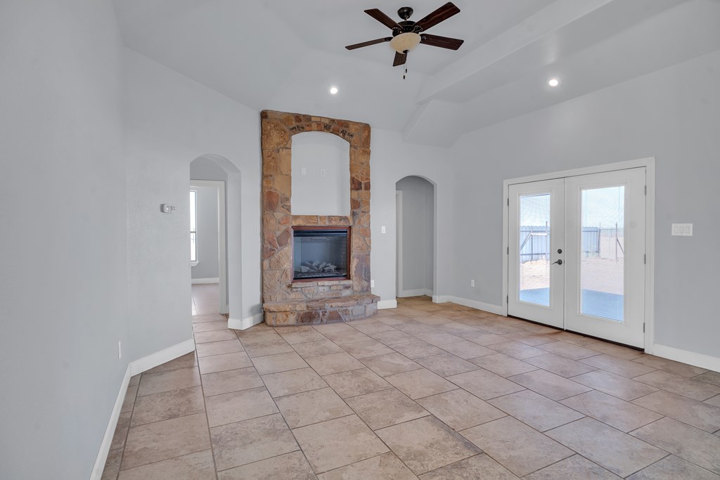 5600 N County Road 1125, Midland, Texas image 5