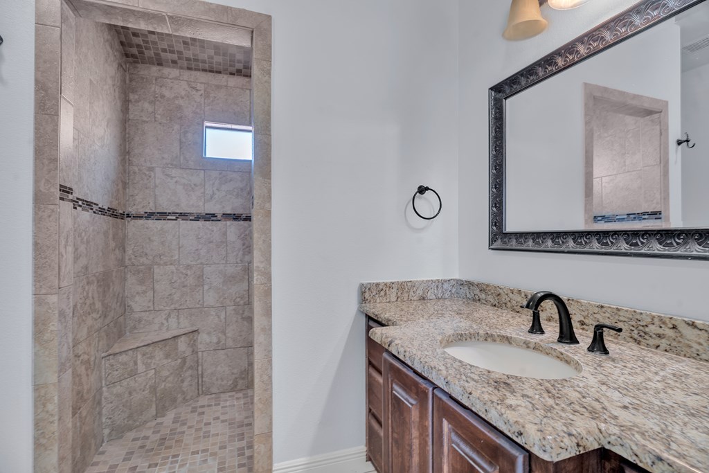 5600 N County Road 1125, Midland, Texas image 21