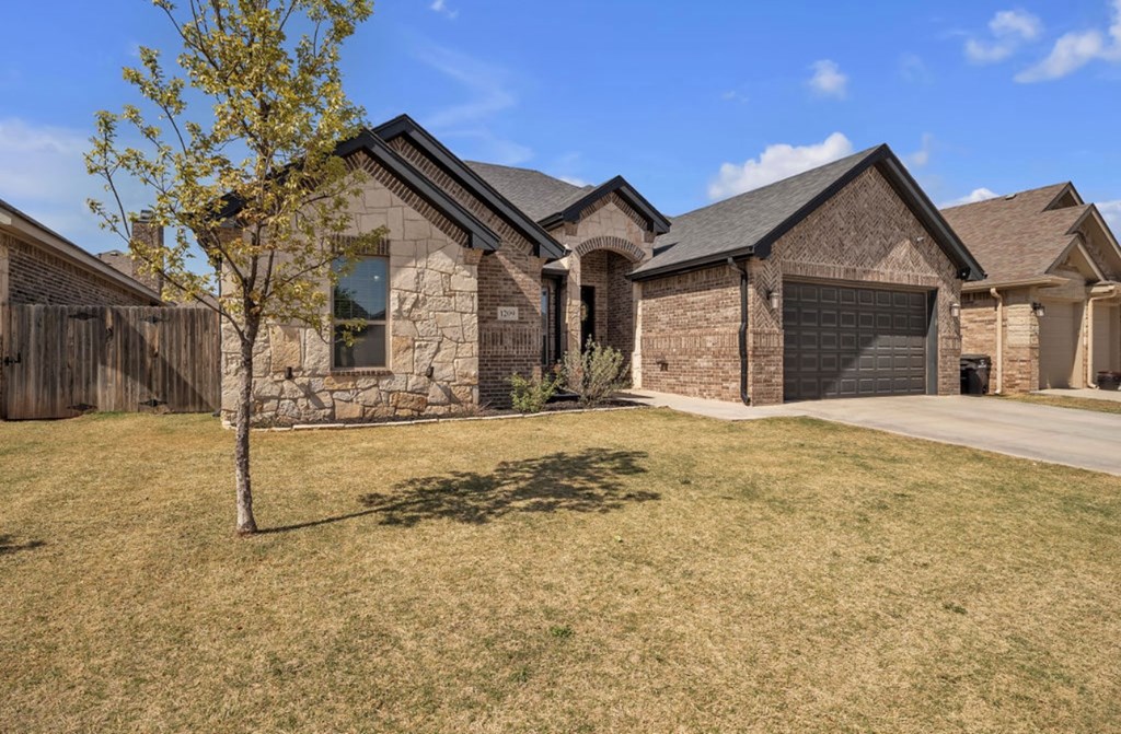 1209 Stonefield Dr, Midland, Texas image 2