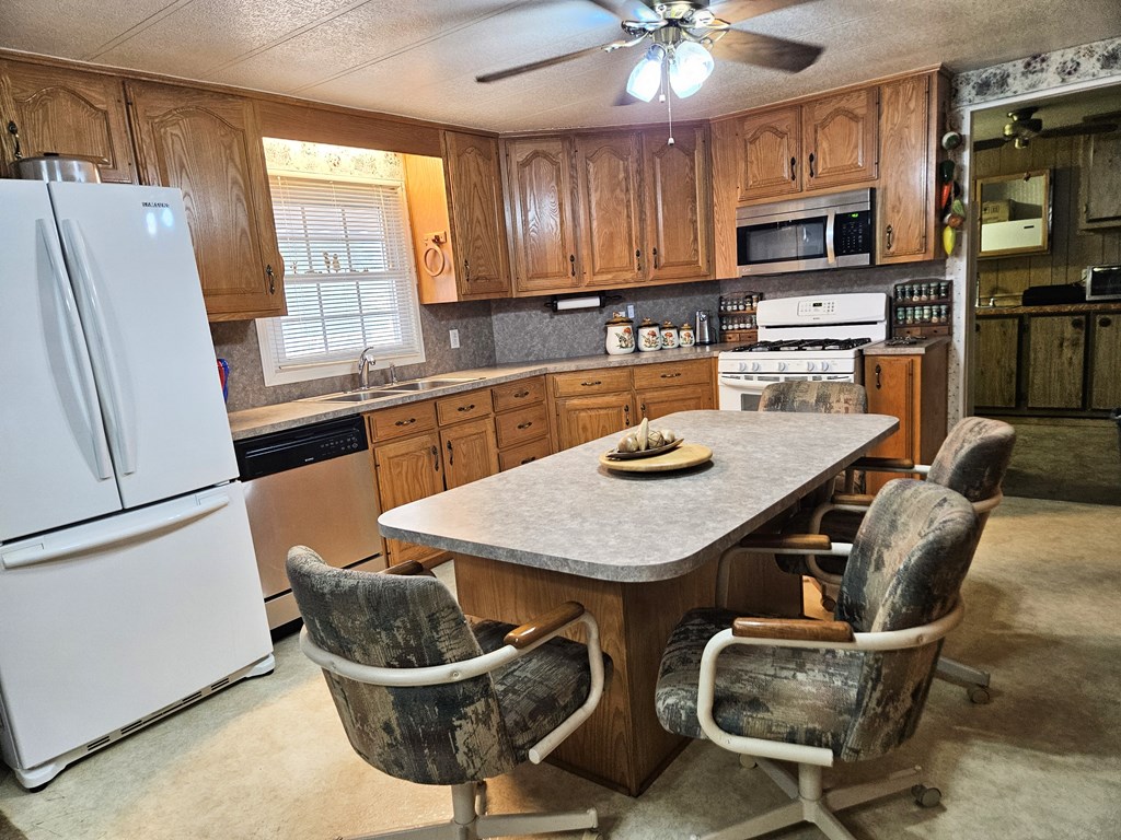 816 N Scharbauer Dr, Goldsmith, Texas image 10