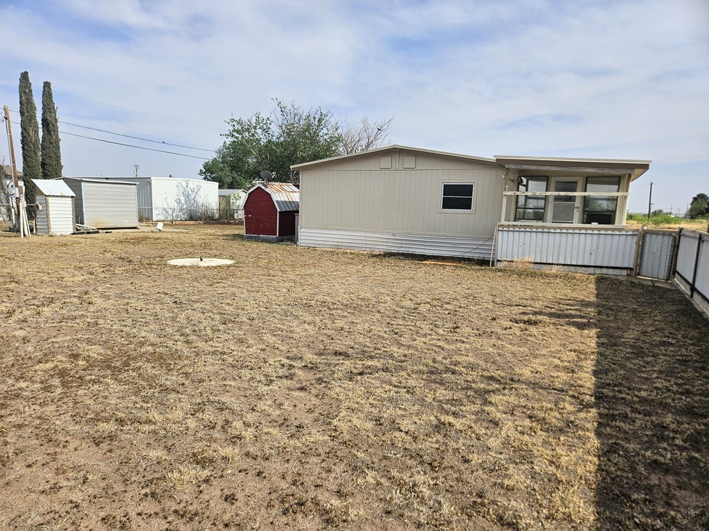 816 N Scharbauer Dr, Goldsmith, Texas image 25
