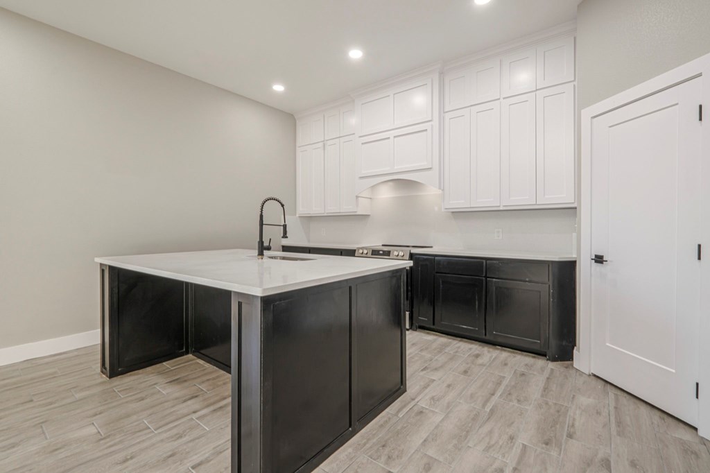 1001 Killdeer, Midland, Texas image 7