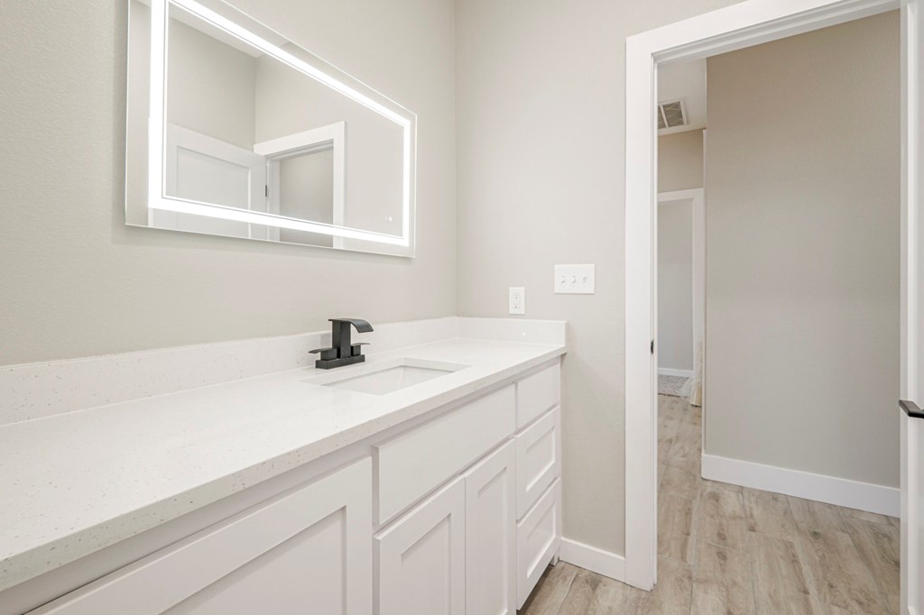 1001 Killdeer, Midland, Texas image 24