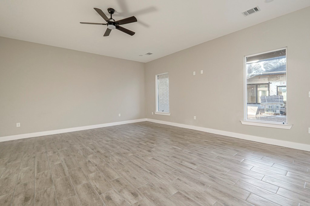 1001 Killdeer, Midland, Texas image 5