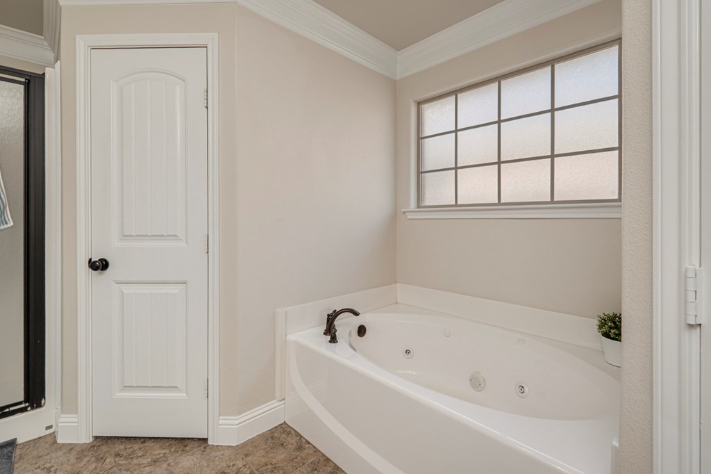 5805 Nolan Ryan Dr, Midland, Texas image 32