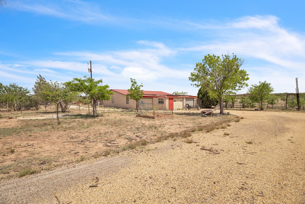 802 Todd Rd, Big Spring, Texas image 25