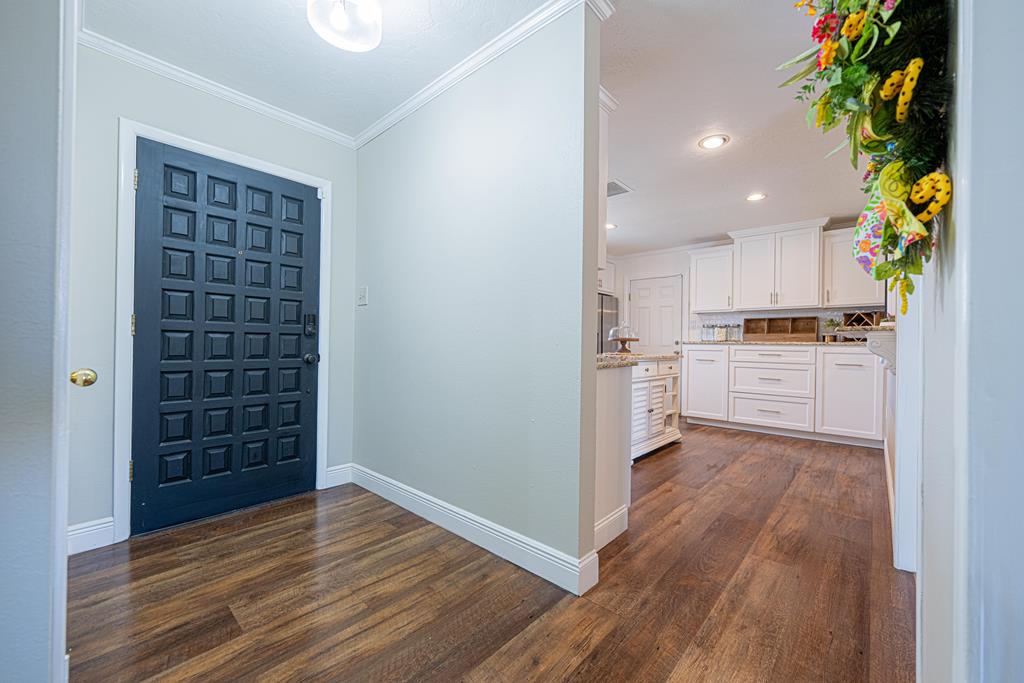 3602 Sinclair Ave, Midland, Texas image 3