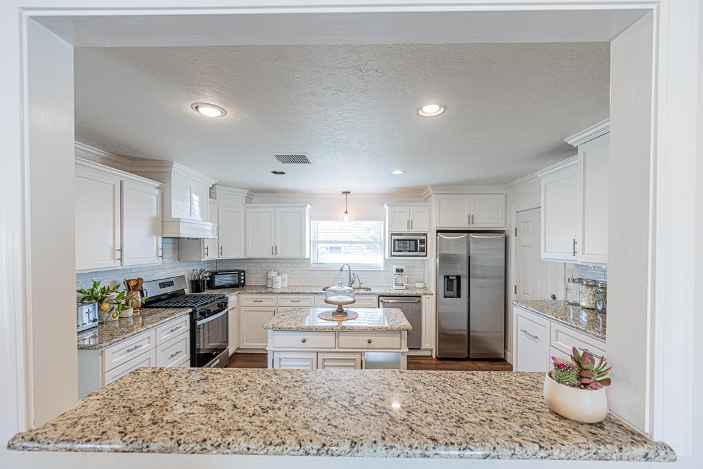 3602 Sinclair Ave, Midland, Texas image 7